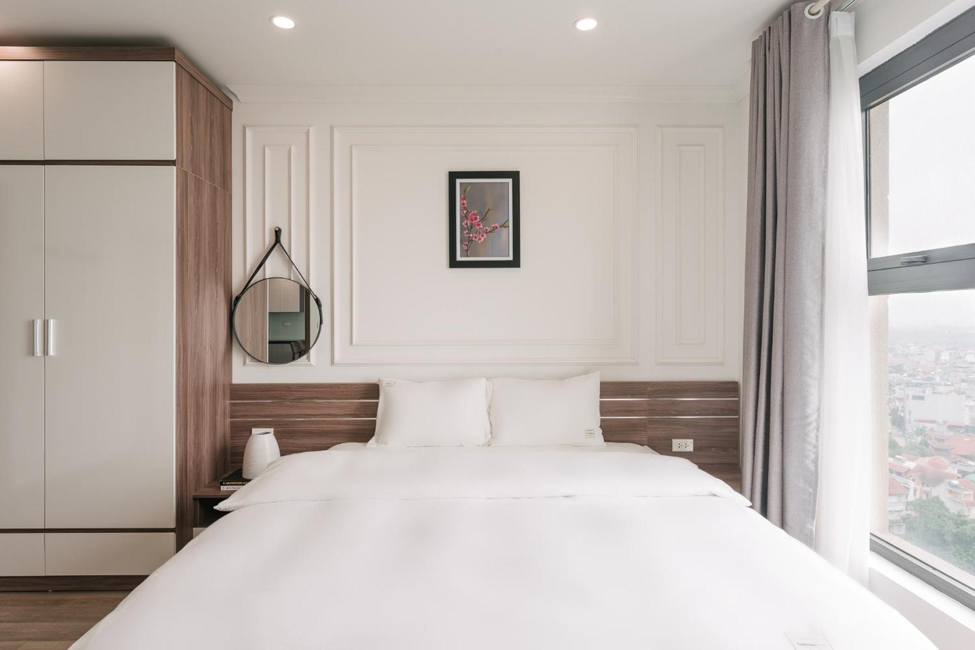 D'Leroi Soleil- Tay Ho- Near Westlake In Ha Noi Ханой Екстериор снимка
