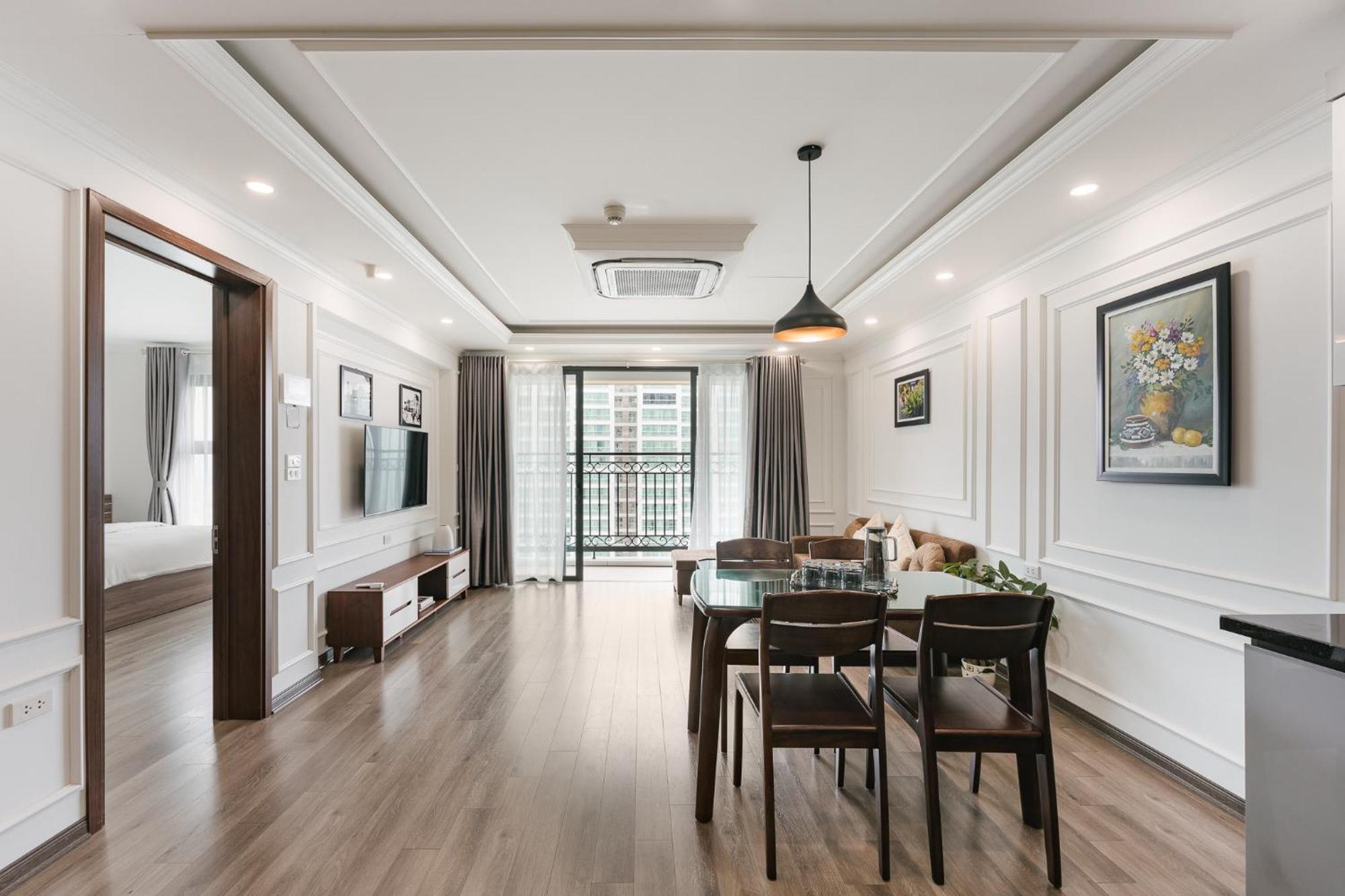 D'Leroi Soleil- Tay Ho- Near Westlake In Ha Noi Ханой Екстериор снимка