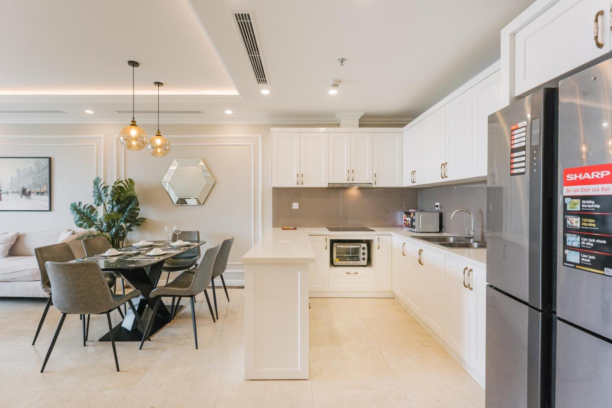 D'Leroi Soleil- Tay Ho- Near Westlake In Ha Noi Ханой Екстериор снимка