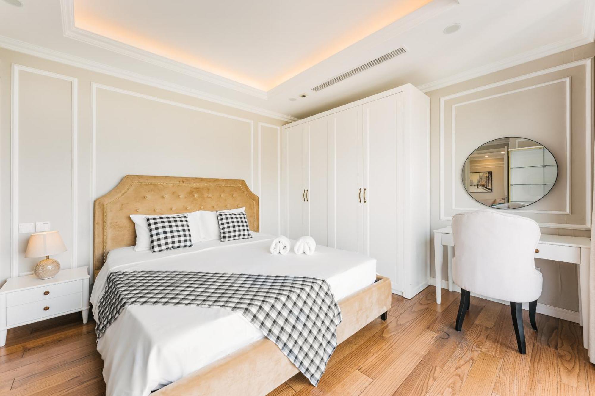 D'Leroi Soleil- Tay Ho- Near Westlake In Ha Noi Ханой Екстериор снимка
